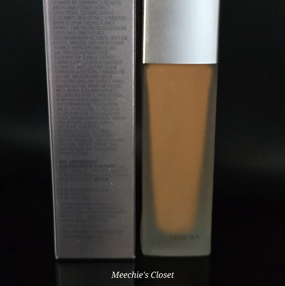 Elizabeth Arden Flawless Finish Skincaring Foundation 540W NIB